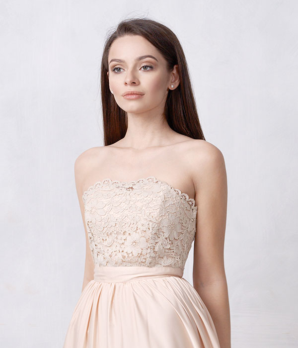 微光澤感修身長洋裝