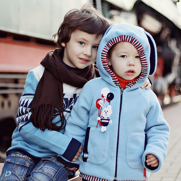 刷毛上衣／毛衣